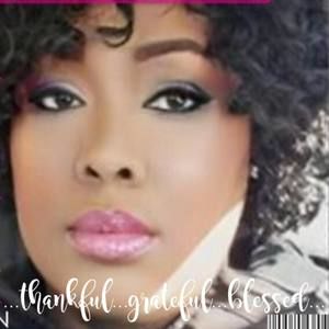 Meet your Posher, Nina